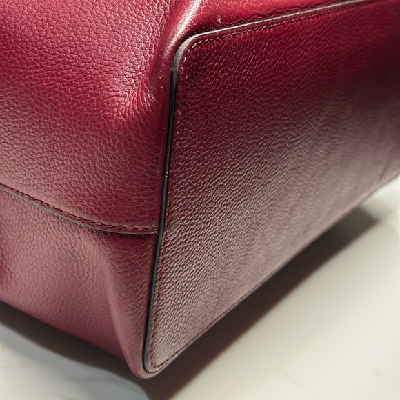 Tory Burch McGraw Imperial Leather Tote Garnet - Picture 9 of 15